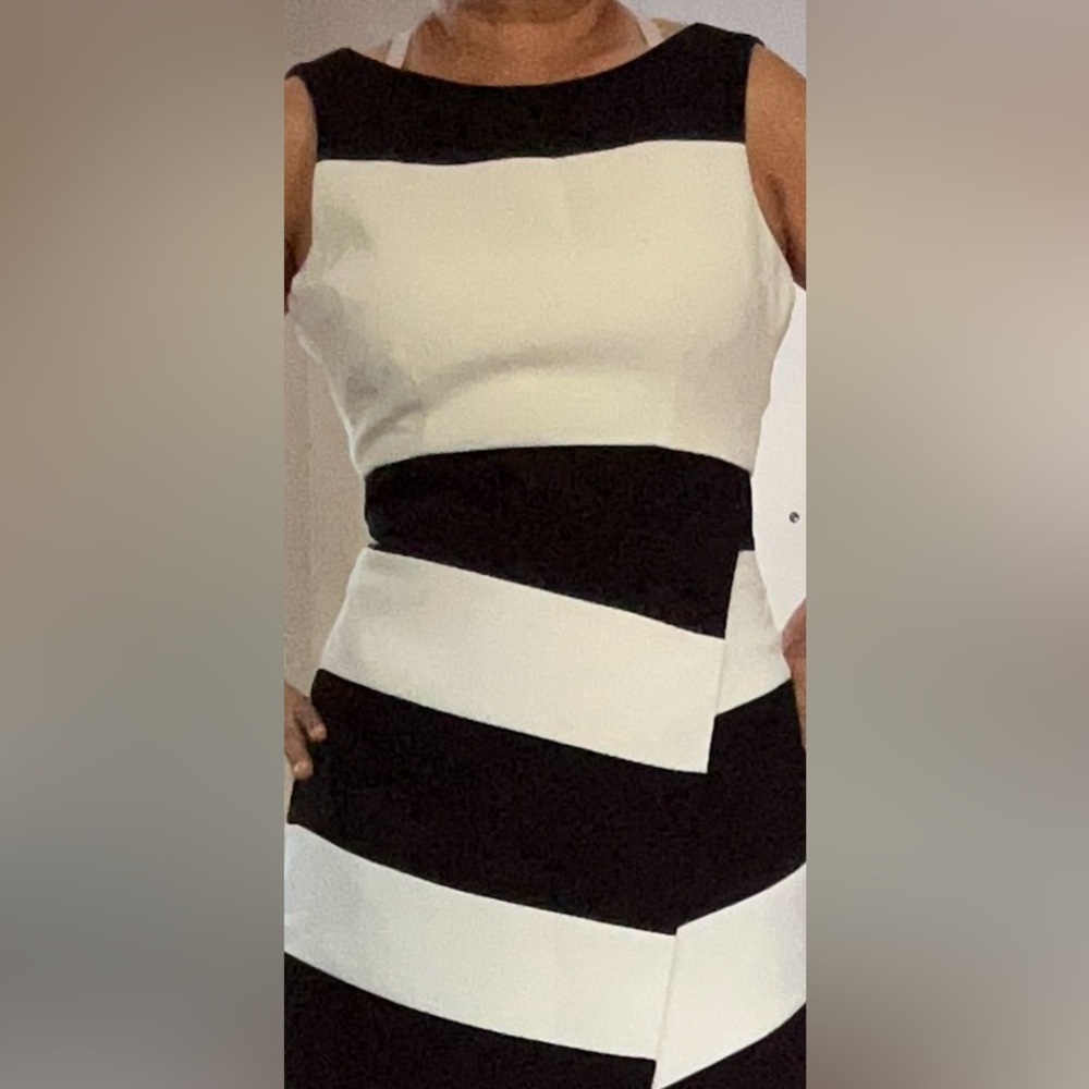 Laundry by Shelli  Secal dress, black and white faux wrap